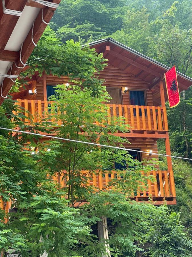 Guri I Lekes Guesthouse Moll' e Shoshit エクステリア 写真
