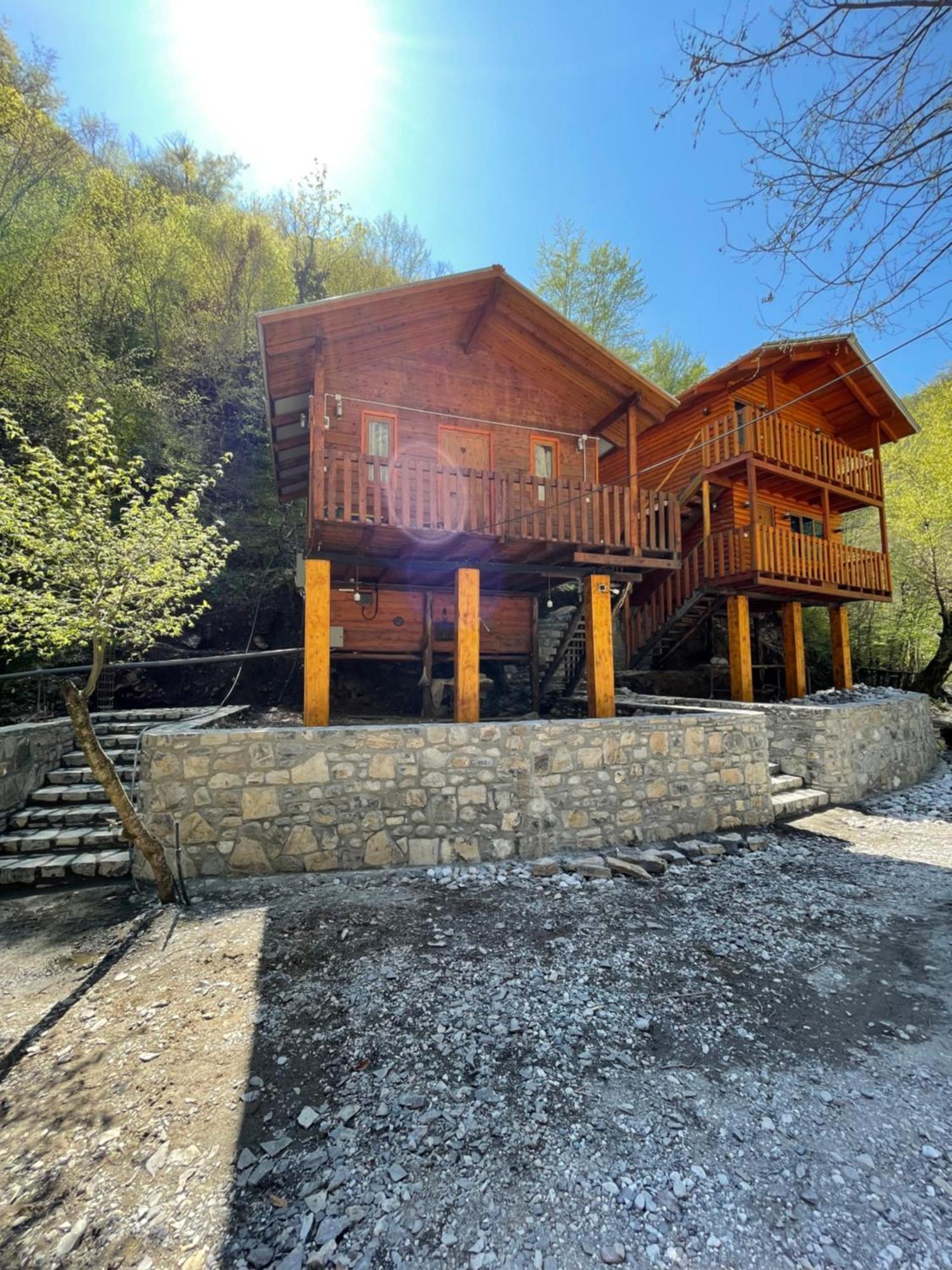 Guri I Lekes Guesthouse Moll' e Shoshit エクステリア 写真